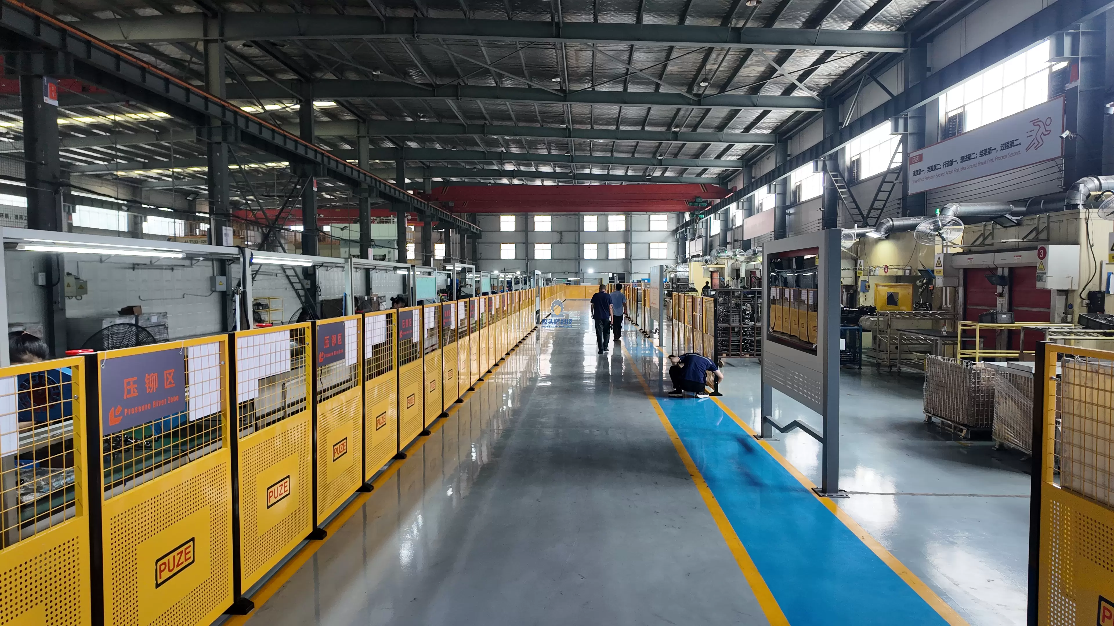 یک شرکت ماشین آلات دقیق در ووشی